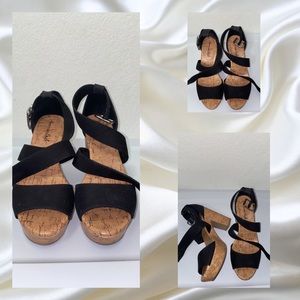 American eagle women heels/high pumps